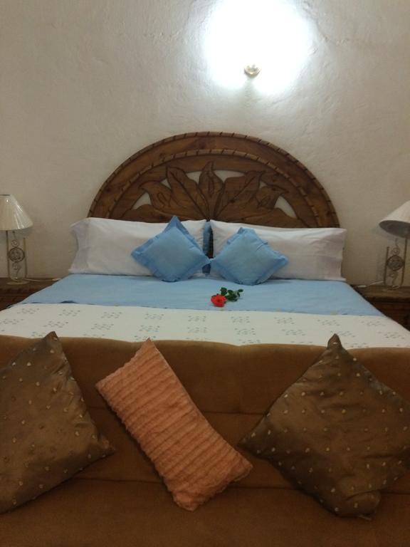 Hotel Eden De Los Angeles ซานมิเกล เด อาเญนเด ห้อง รูปภาพ