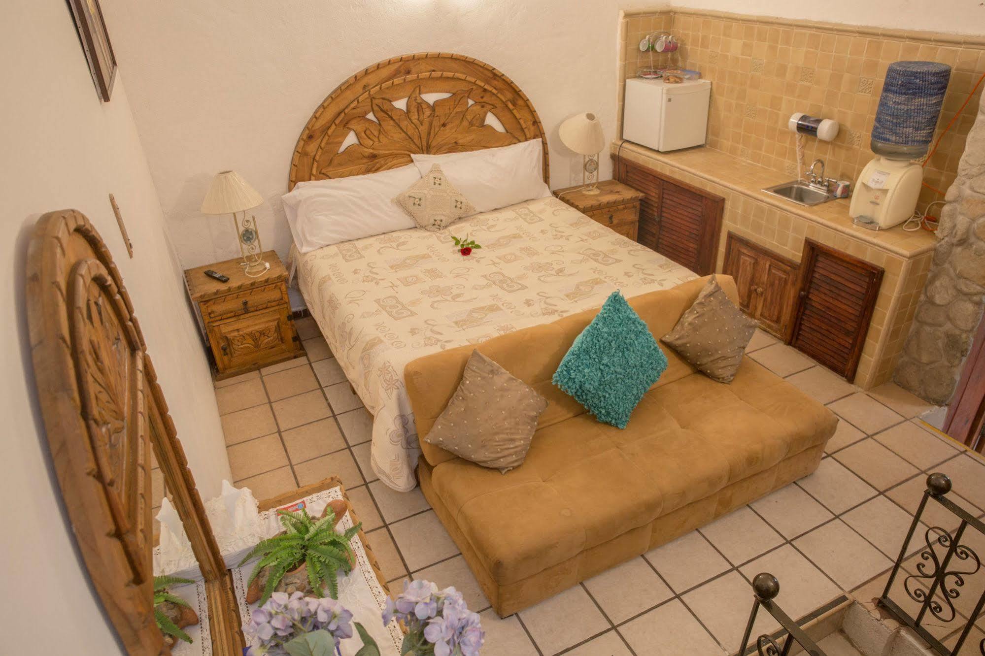 Hotel Eden De Los Angeles ซานมิเกล เด อาเญนเด ภายนอก รูปภาพ